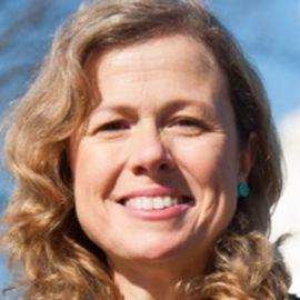 Vicki Arroyo - Professional null Speaker