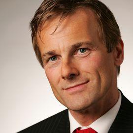 JB Steenkamp - Professional null Speaker