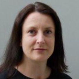 Helen Hunter - Professional null Speaker