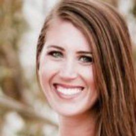 Lia Reich - Professional null Speaker