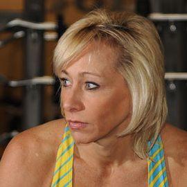 Marcie Fraser - Professional null Speaker