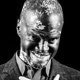 Lee Thomas - Professional null Speaker