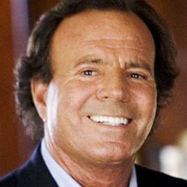 Julio Iglesias - Professional null Speaker