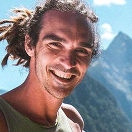 Louis Cole - Professional null Speaker