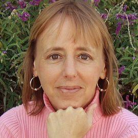 Medea Benjamin - Professional null Speaker