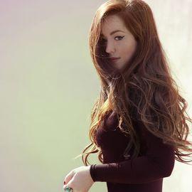 Lily Kershaw - Professional null Speaker