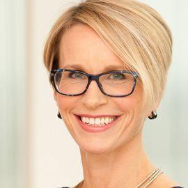 Emma Walmsley - Professional null Speaker