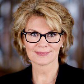 Anne Finucane - Professional null Speaker