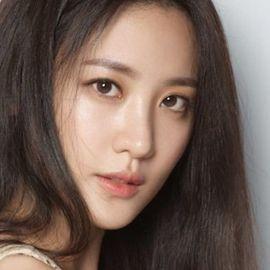 Claudia Kim - Professional null Speaker