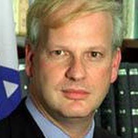 Alon Pinkas - Professional null Speaker