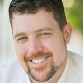 Justin Everett - Professional null Speaker