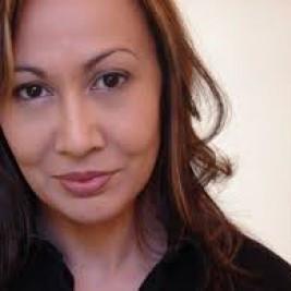 Kate Rigg - Professional null Speaker