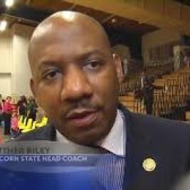 Luther Riley - Professional null Speaker