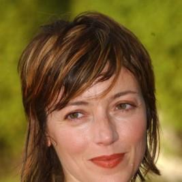Mia Sara - Professional null Speaker