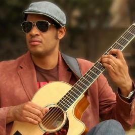 Raul Midon - Professional null Speaker