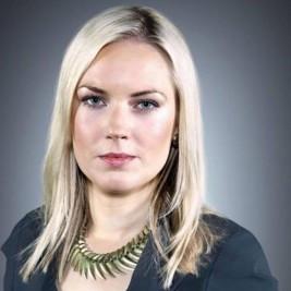 Stella English - Professional null Speaker