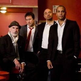 The Nylons - Professional null Speaker