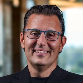 Sasan Goodarzi - Professional null Speaker