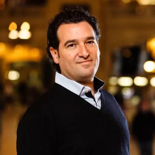 Daniel Levine - Professional null Speaker