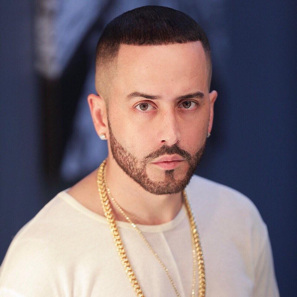 Yandel - Professional null Speaker
