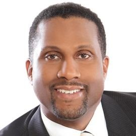 Tavis Smiley - Professional Speakers Booking