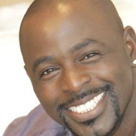 Alimi Ballard - Professional null Speaker