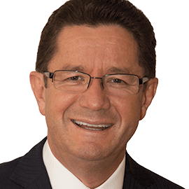 Dr. Camilo Cruz - Professional null Speaker