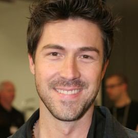 Kyan Douglas - Professional null Speaker