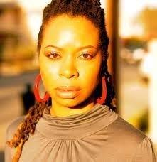 Thea Monyee - Professional null Speaker