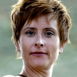 Fara Warner - Professional null Speaker