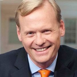 John Dickerson - Professional Speakers Booking