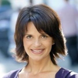 Lisa McCarthy - Professional Speakers Booking