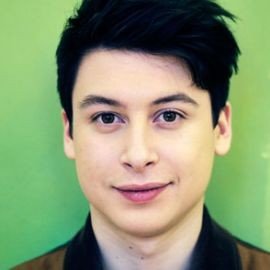 Nick Daloisio - Professional null Speaker