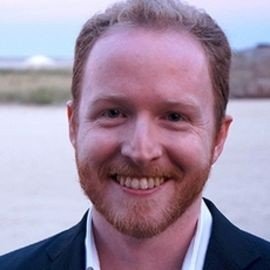 Reb Rebele - Professional null Speaker