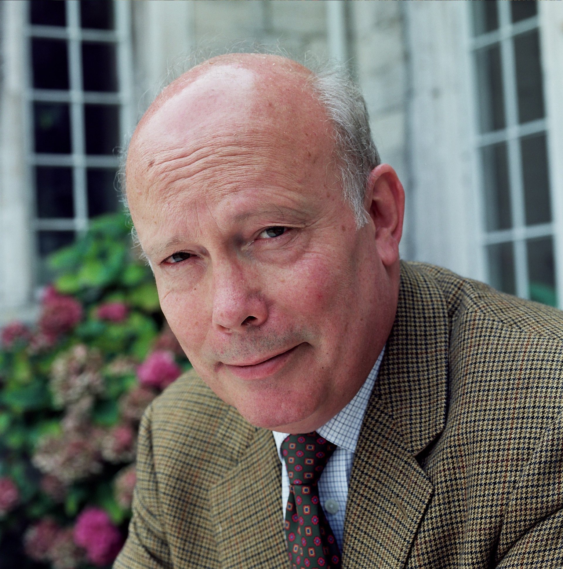 Julian Fellowes - Professional null Speaker