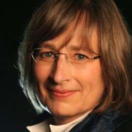 Sharon Calahan - Professional Speakers Booking