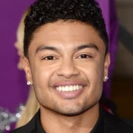 Alfredo Flores - Professional null Speaker