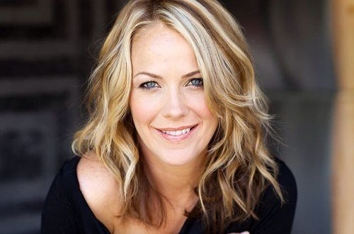 Andrea Anders - Professional null Speaker