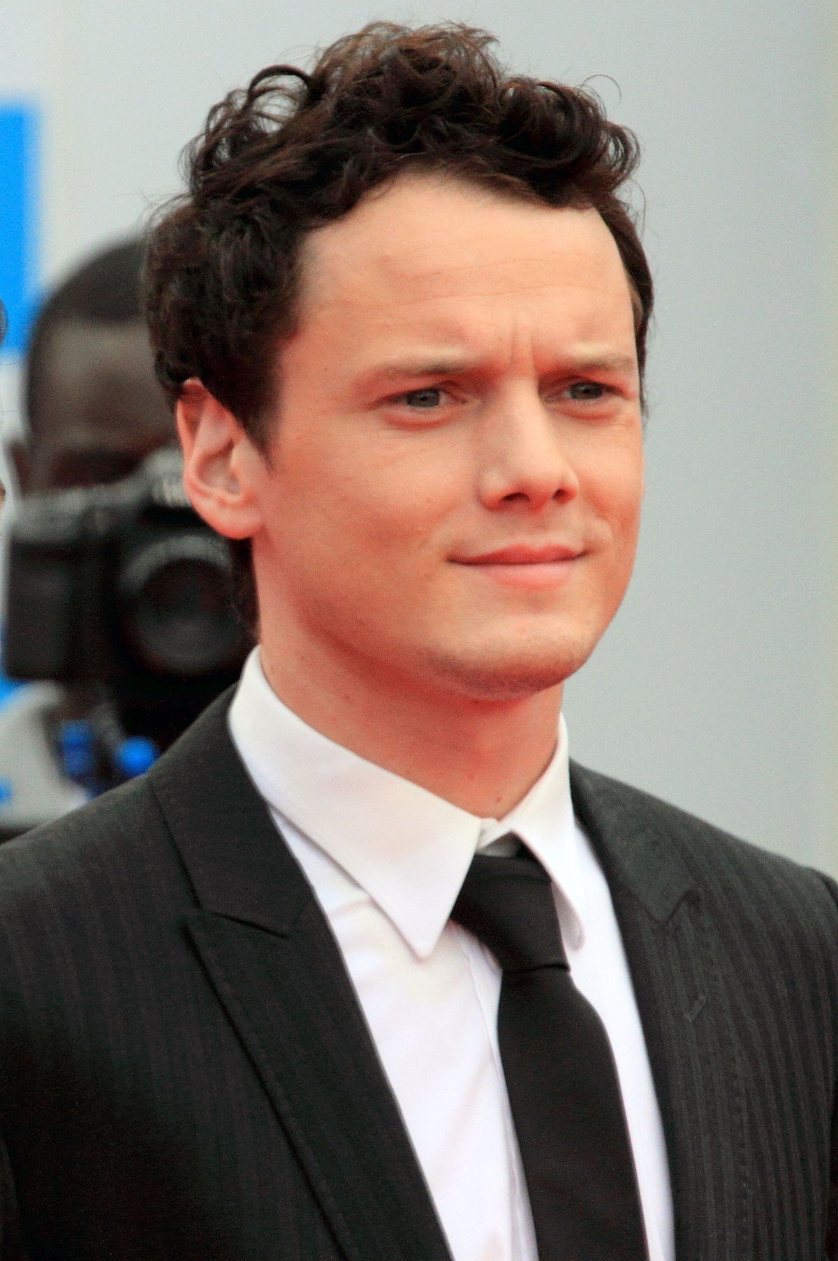 Anton Yelchin - Professional null Speaker