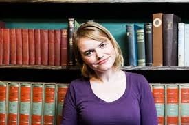 Carrie Poppy - Professional Speakers Booking