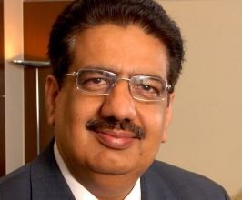 Vineet Nayar - Professional null Speaker