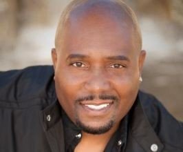 Arnez J - Professional null Speaker