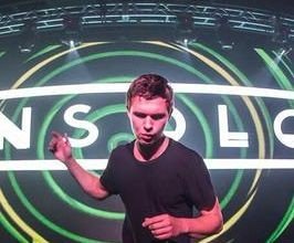 ANSOLO  - Professional Speakers Booking