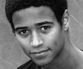 Alfred Enoch - Professional null Speaker