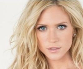 Brittany Snow - Professional null Speaker