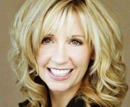 Angela Thomas - Professional null Speaker