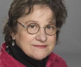 Amy Ellis Nutt - Professional null Speaker