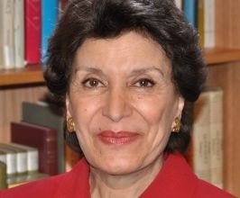 Mahnaz Afkhami - Professional null Speaker