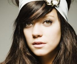 Lily Allen - Professional null Speaker