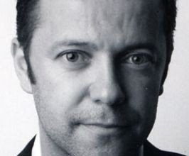 Vik Muniz - Professional null Speaker